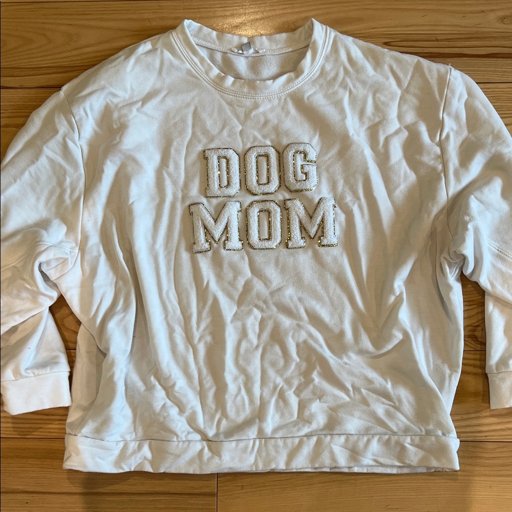 Classic White 'Dog Mom' Sweatshirt
